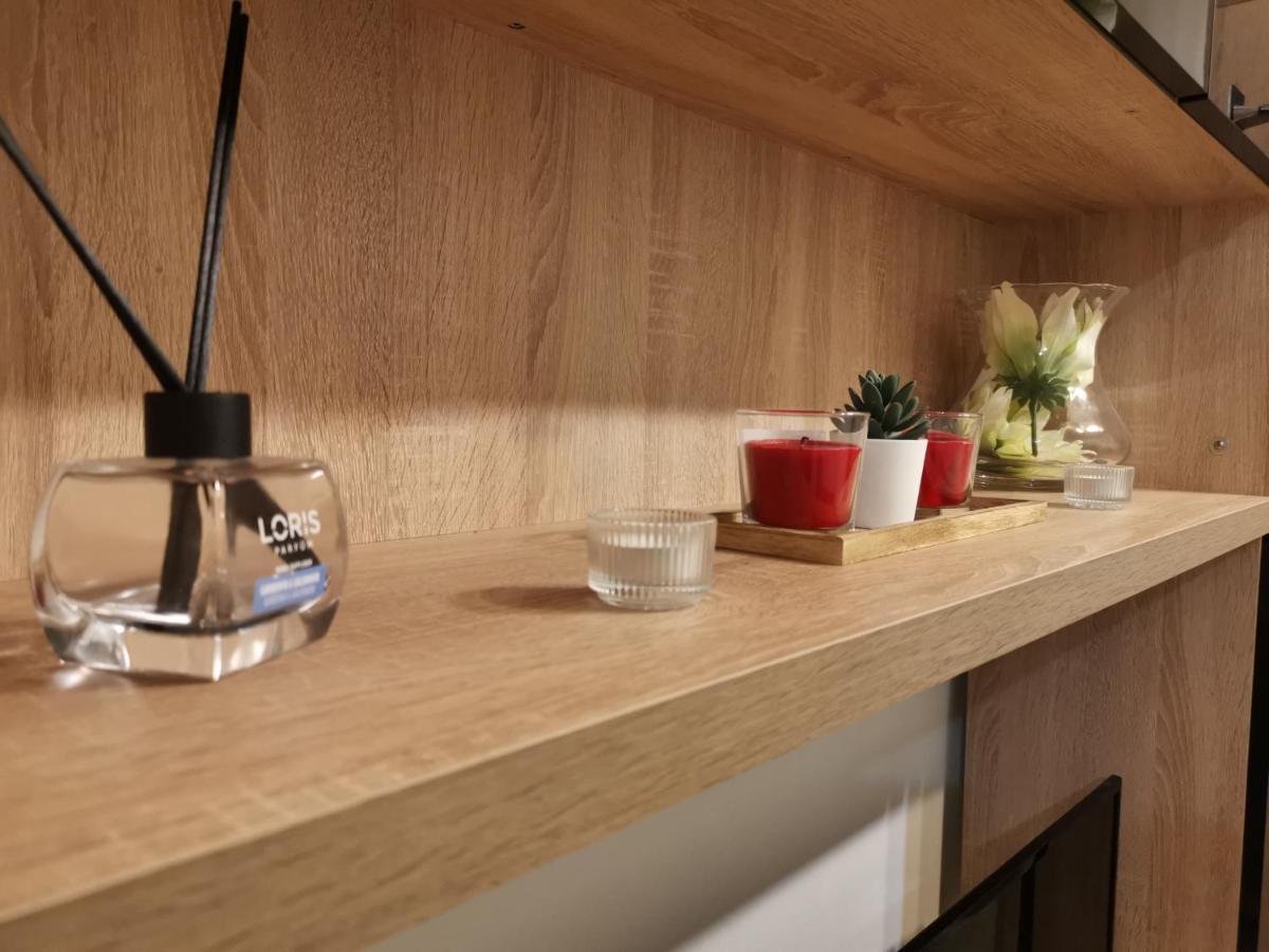Coffee Residence Apartment Cu 2 Camere Bukarest Exteriör bild